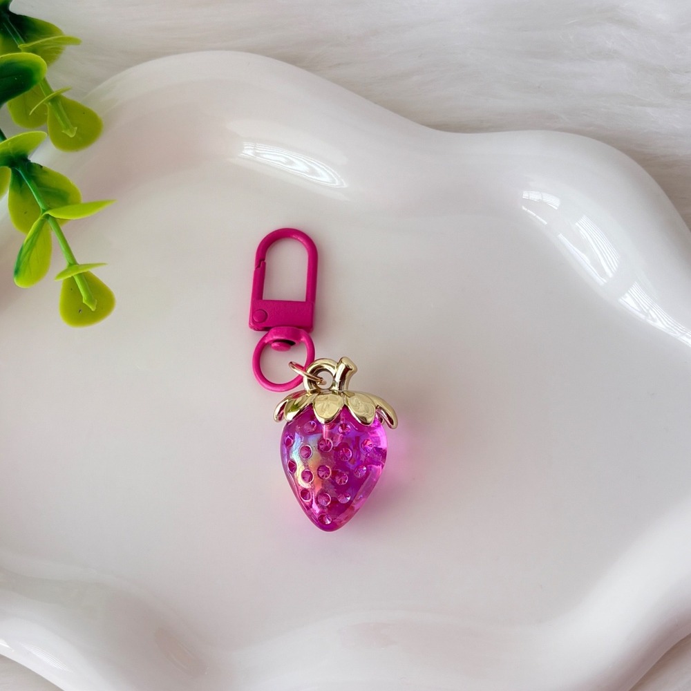 Crystal Clear Strawberry Zipper Pull/ Keychain Iridescent‎ Charm Gold Tone